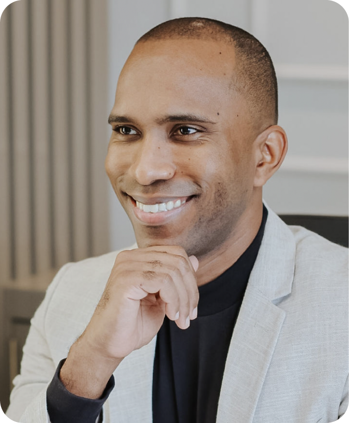 Valter Monteiro Brito - CEO